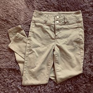 High wasted olive jeans